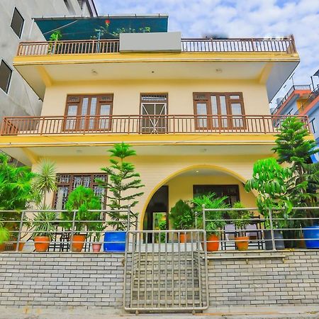 Hotel Alpine Villa Pokhara Exterior photo