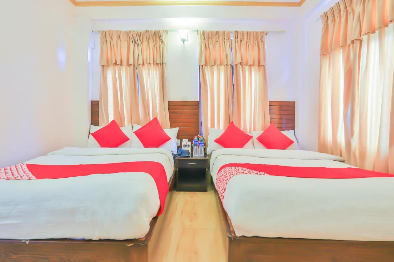 Hotel Alpine Villa Pokhara Exterior photo