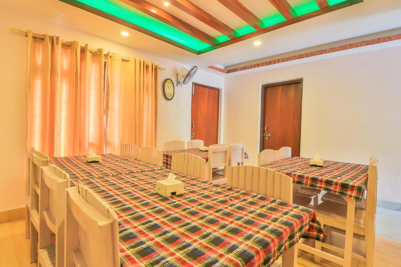 Hotel Alpine Villa Pokhara Exterior photo
