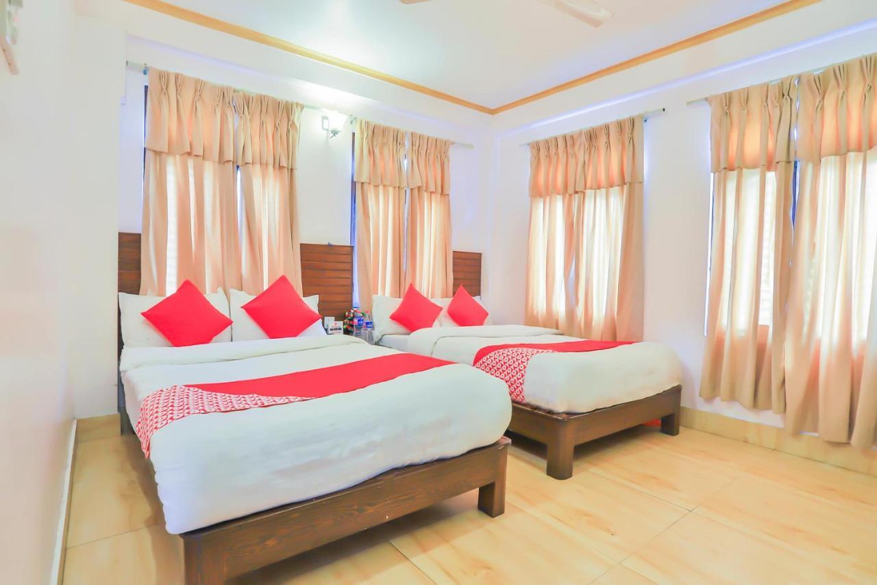 Hotel Alpine Villa Pokhara Exterior photo
