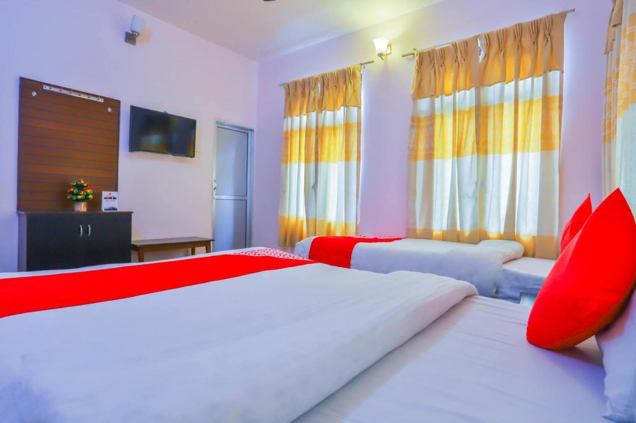Hotel Alpine Villa Pokhara Exterior photo